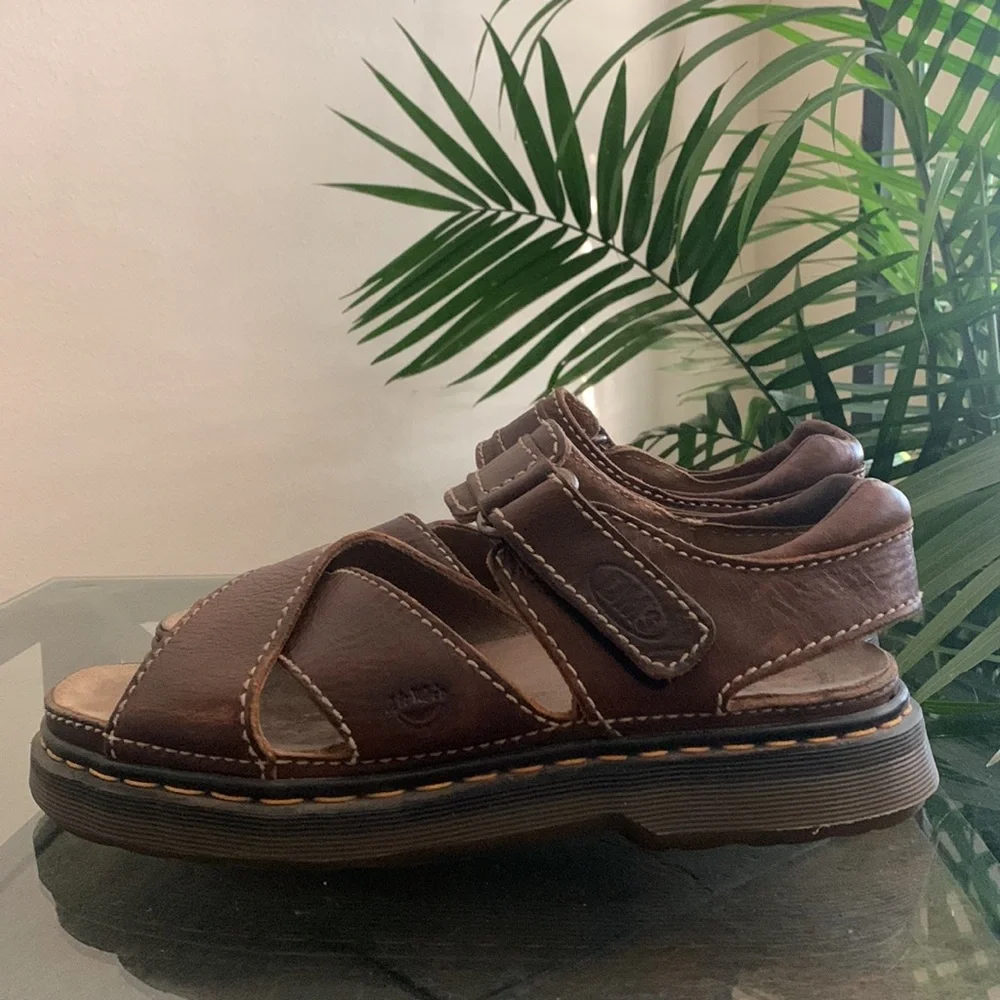 Vintage 90s DR. MARTENS Mens Made in England Sandals 9076